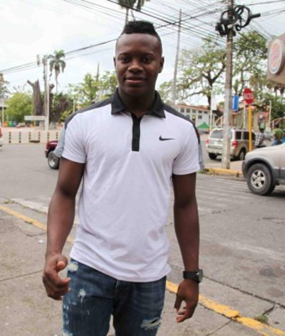 Júnior Lacayo: 'Me gustaría jugar en un equipo grande de Honduras'