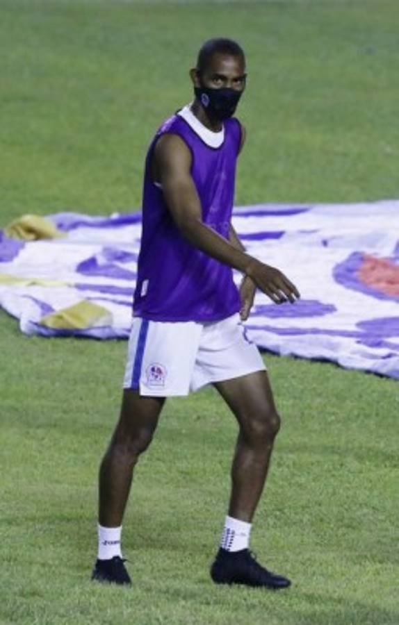 ¡Troglio no quiere sorpresas! El 11 que presentaría Olimpia ante Marathón para la ida de final de grupos