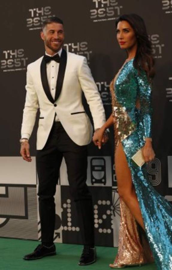 The Best: Dany Alves, Marcelo y Carlos Tábora desfilan en por la alfombra verde