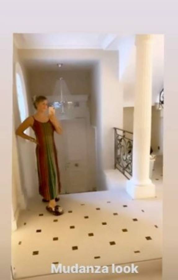 Wanda Nara presume de su flamante nueva mansión en París que tiene hasta piscina cubierta