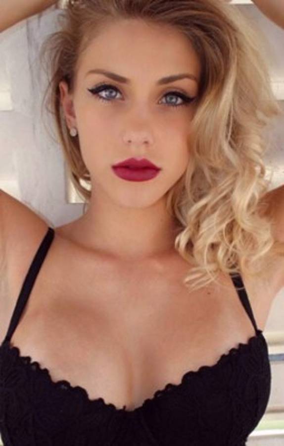 FOTOS: Marine S'mezz, la modelo fitness que está siendo la sensación en redes