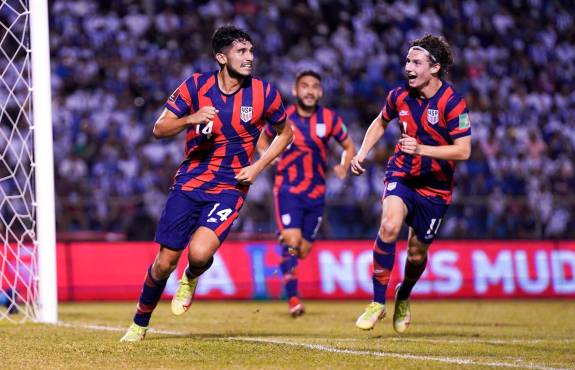 2021, un año para el olvido del fútbol de Honduras: escándalo del Olimpia en Surinam, eliminación de Qatar y fracaso de Motagua en Concacaf