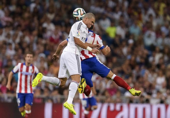 Real Madrid y Atlético de Madrid empatan en partido de ida de la Súper Copa
