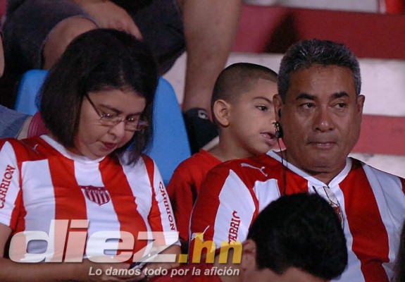 ASÍ SE VIVIÓ EL AMBIENTE PREVIO AL JUEGO ENTRE VIDA Y HONDURAS PROGRESO EN LA CEIBA