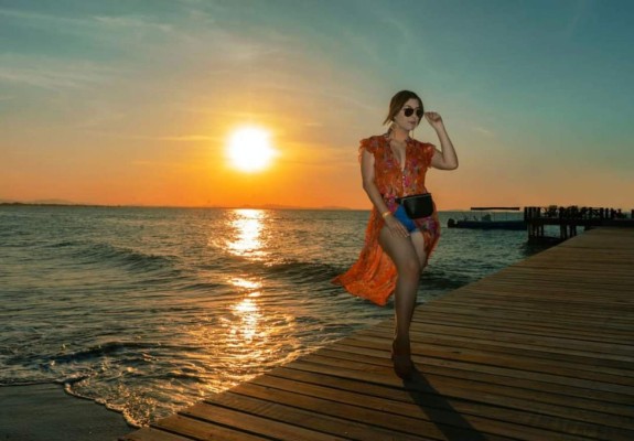 ¡Mamitas! Modelos y presentadoras de televisión presumen bikini en este Verano 2019