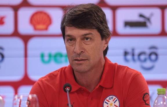 Daniel Garnero dirige en Paraguay desde 2015 en donde ha sido campeón con tres clubes diferentes.