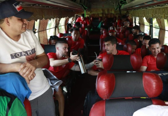 El blog de Ponce Morazán: ¿Por qué a los sampedranos les cuesta tanto ser campeones?&nbsp;&nbsp;