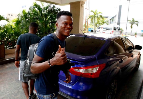 ¡CURIOSIDADES! Beckeles y Acosta se encuentran con Platense; Coito muestra su puntualidad