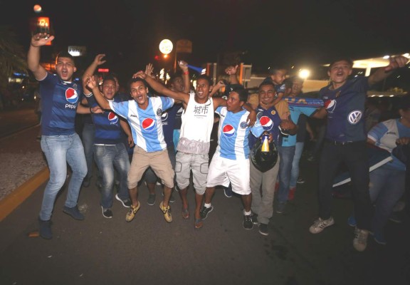 FOTOS: La fiesta de los motagüenses que se tomaron las calles de la capital