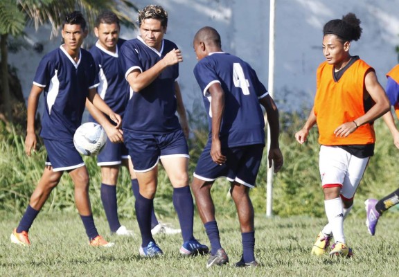 Grandes futbolistas que se retiraron jugando en la Segunda División de Honduras
