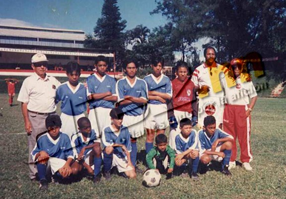 El álbum privado de Boniek García