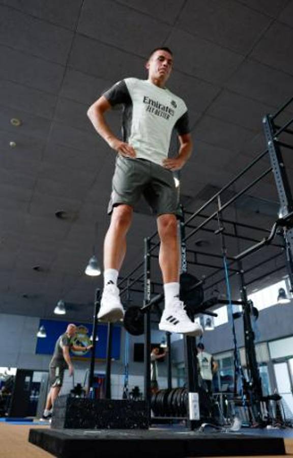 Real Madrid regresó a los trabajos: el curioso motivo por el que Franco Mastantuono sigue apartado del grupo