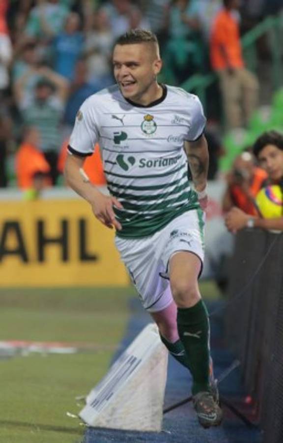 El hondureño Brayan Beckeles destaca en el 11 ideal de la jornada en México