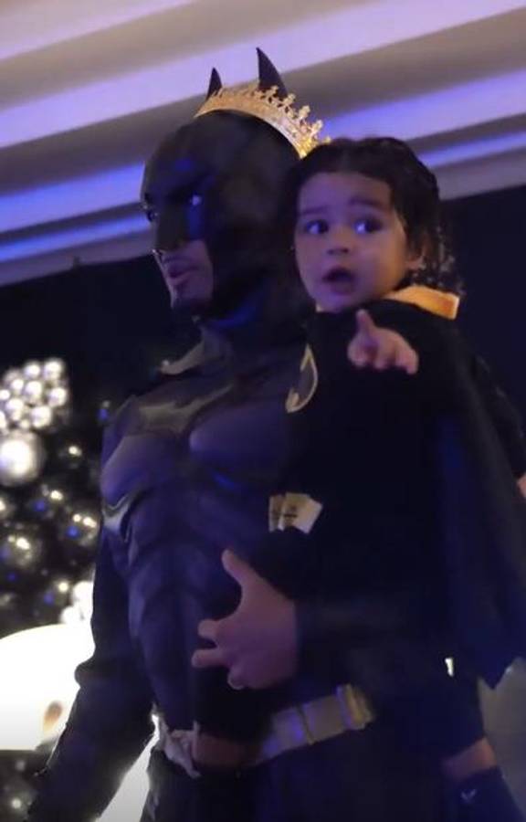 Figura del Barcelona organizó una fiesta de disfraces tras la Supercopa: los jugadores que estuvieron presentes