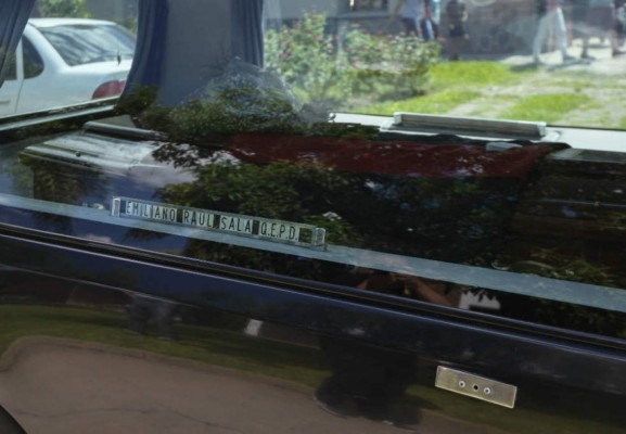 Lágrimas y aplausos: Así se despidieron de Emiliano Sala en Argentina