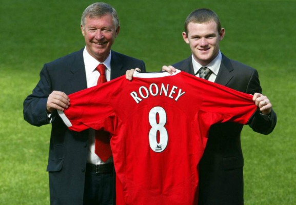 Los históricos fichajes que estremecieron el mercado en el último día