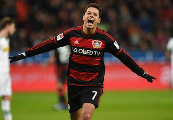 RUMORES Y FICHAJES: ¡Chelsea busca a Chicharito y la 'Brujita' regresa al fútbol!