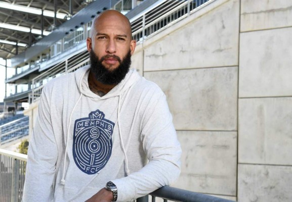 Uno está por cumplir 44 años: Los 20 futbolistas que creías que estaban retirados, pero siguen activos&nbsp;&nbsp;