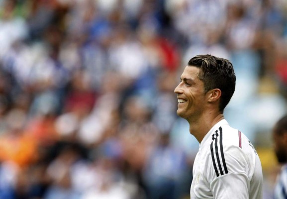 Real Madrid goleó 8-2 al Deportivo La Coruña