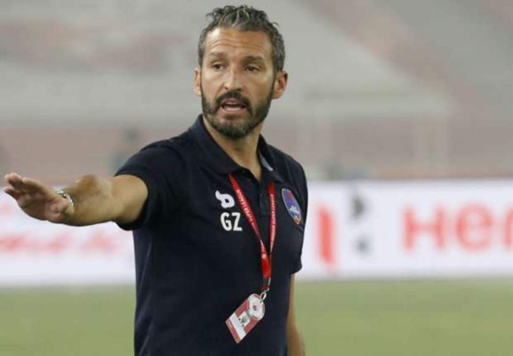 Nueva faceta: Los 15 exfutbolistas que quizá no sabías que son entrenadores