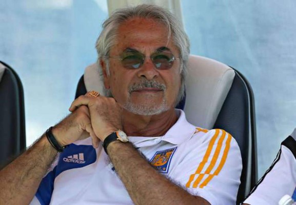 Abogados, ingenieros y hasta odontólogos: Futbolistas mexicanos que tienen título universitario