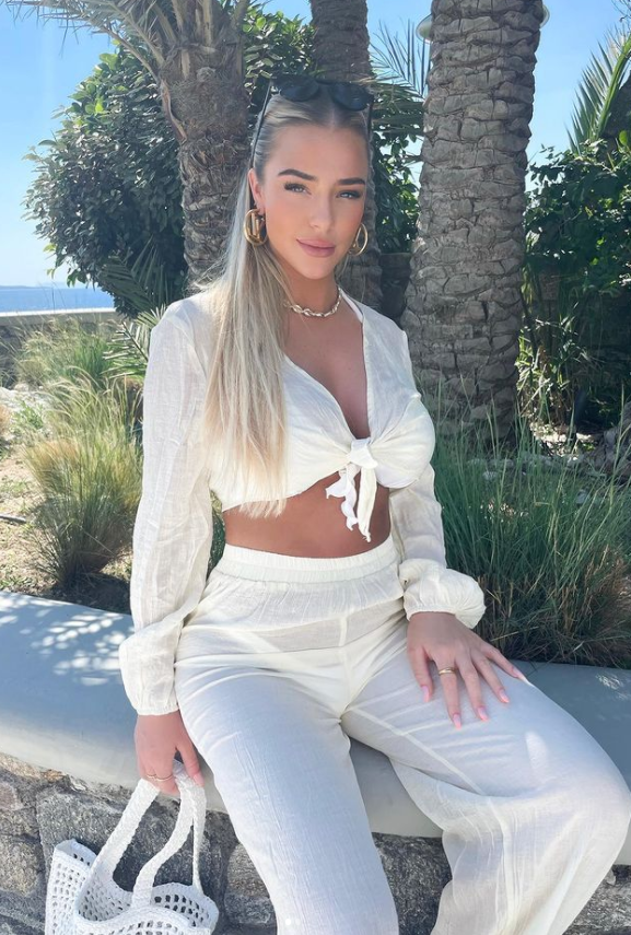 Así es la preciosa modelo y Dj de ojos azules que se casó en secreto con crack del Manchester City