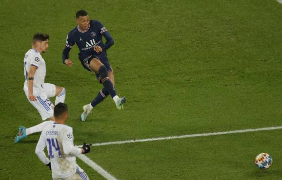 Mbappé definió en el minuto 90+3 el gol del triunfo del PSG.