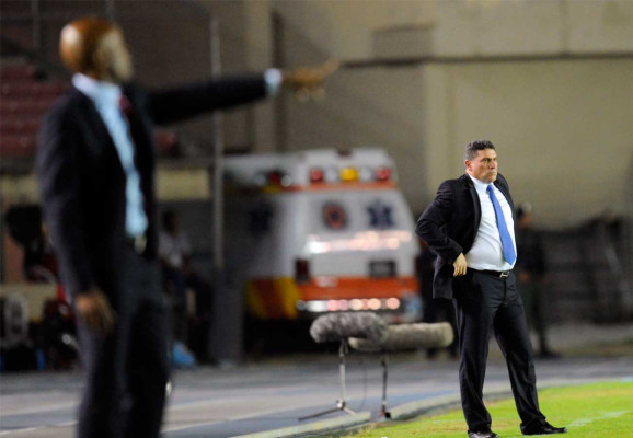 Panamá le propina primera derrota a Honduras