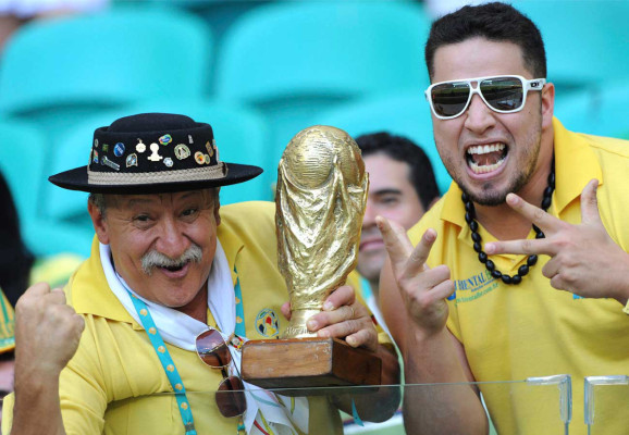 Brasil vs Italia por Copa Confederaciones.