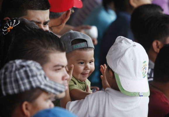 La fiel afición que llegó a los estadios.