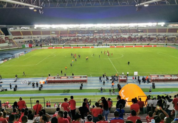 ¡Blas Pérez llorando! La tristeza de Panamá tras la eliminación del hexagonal