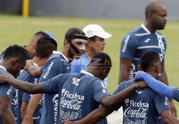 FOTOS: El duro entreno de Eddie Hernández y las novedades en la Selección