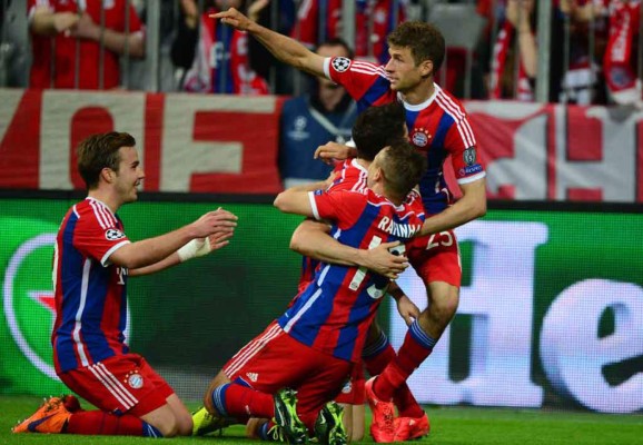 Bayern Munich goleó 6-1 a Porto y clasificó a semifinales de Champions League