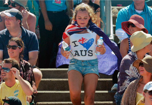 El calor hace desfallecer a los tenistas en el Open de Australia