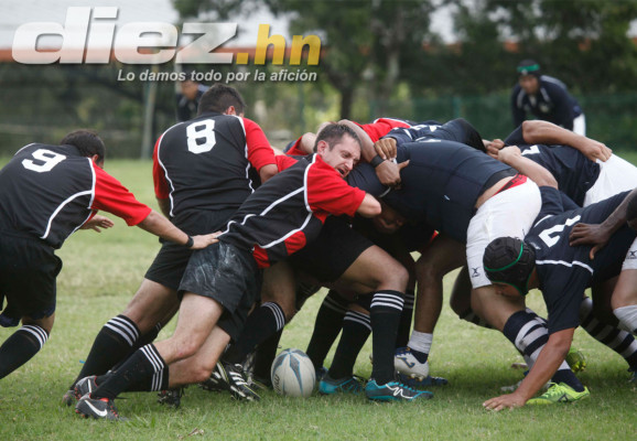 El rugby, un deporte que crece en Honduras