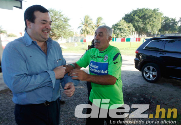 Marathón recibe apoyo de sus fans en medio de crisis .