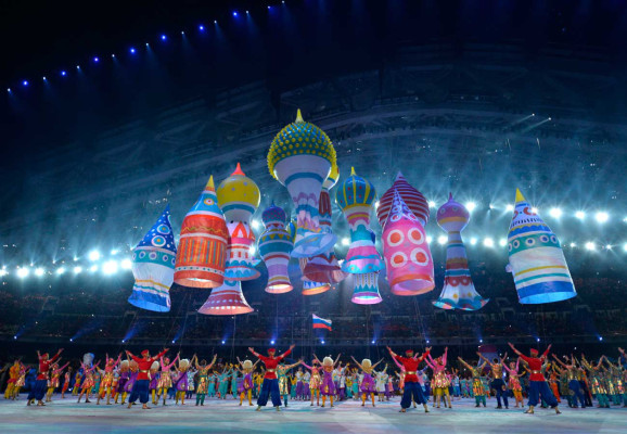 Los Juegos Olímpicos más caros de la historia abren el telón.