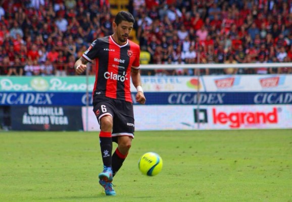 ¿Y Alex López? El poderoso y explosivo 11 del Alajuelense para echar a Olimpia de la Liga Concacaf