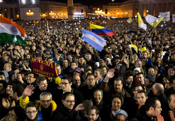 El nuevo Papa es Francisco I y es argentino