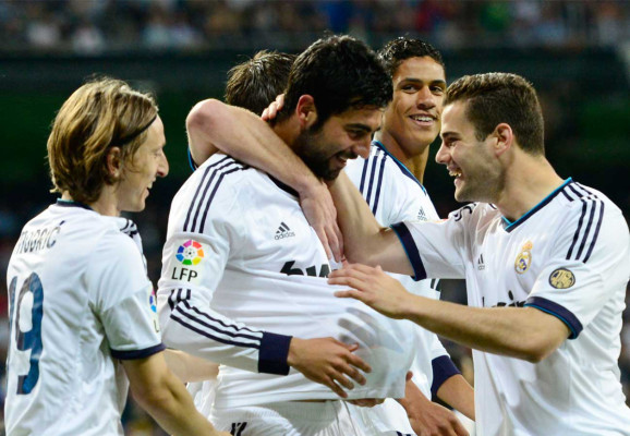 Goleada del Real Madrid al Málaga.