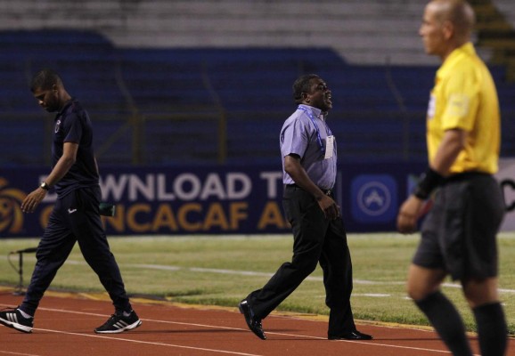 La sexy fisioterapeuta del Plaza Amador que enamoró a los hondureños