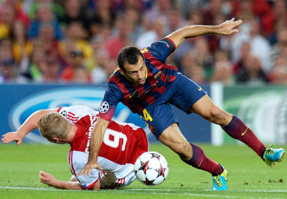 Barcelona golea al Ajax con triplete de Lionel Messi.