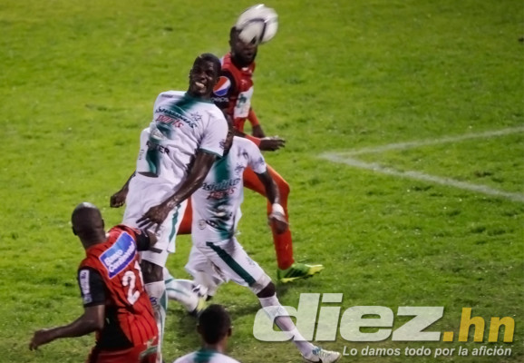 Deportes Savio liquidó al Platense 5-1.