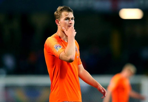 De Ligt rechaza al Barcelona y su futuro está entre tres gigantes