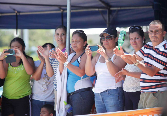 Imágenes del Campeonato Nacional de Natacion 2013