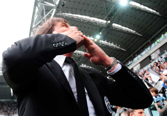 Ajax y la Juventus extiende su reinado en Europa .