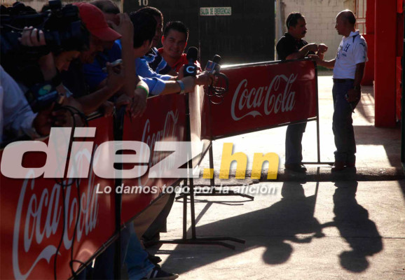 Selección nacinal tuvo su primer entrenamiento para enfrentar a los Estados Unidos .