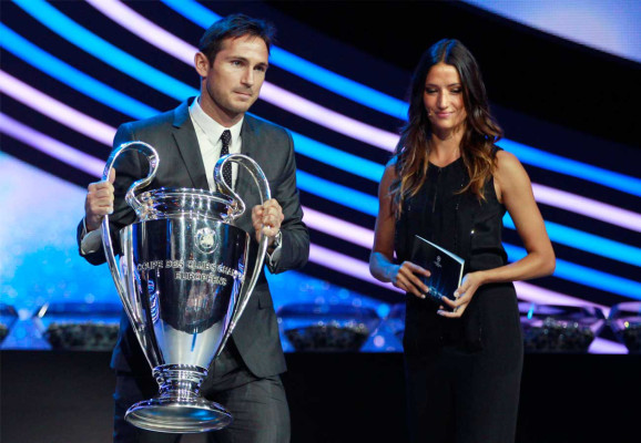 Melanie Winiger, la sexy presentadora de la Champions League.