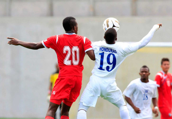 Honduras comienza con empate ante Panamá fútbol de los Juegos Centroamericanos .