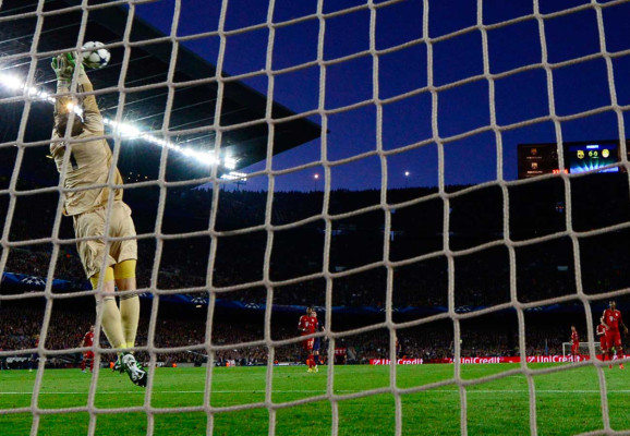 Bayern Múnich golea y elimina al Barcelona